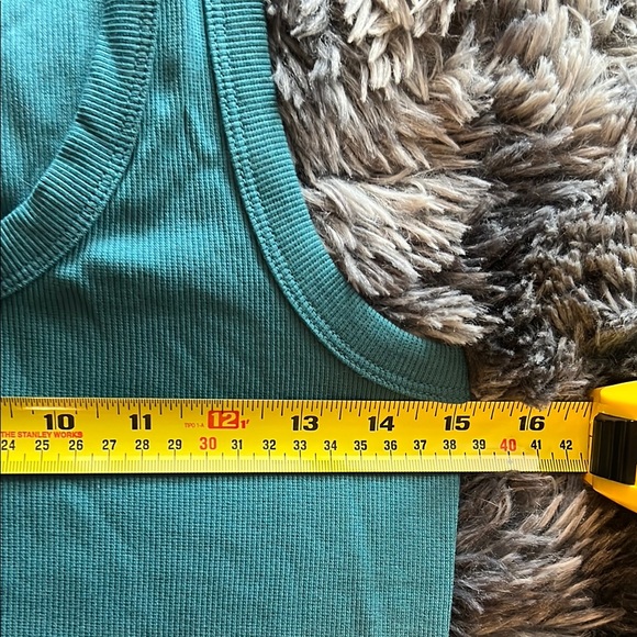 Reitman’s Teal Ribbed Tank with Scooped Neckline - Picture 8 of 11